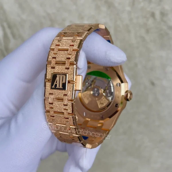Audemar Piguet Royal Oak Frosted Rose Gold - Image 2