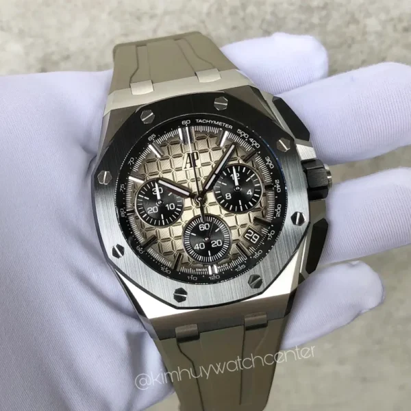 Audemar Piguet Royal Oak Offshore Taupe Dial - Image 2