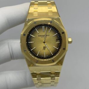 Audemars Piguet Royal Oak Jumbo Ultra Thin 16202BA “non 50th” Yellow Gold Gold Dial