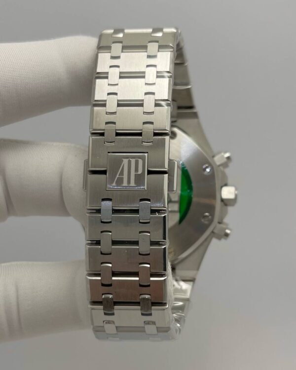 Audemars Piguet Royal Oak Chronograph 26331ST White Panda Dial - Image 3