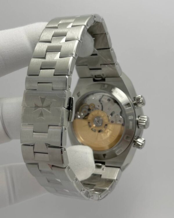 Vacheron Constantin 5500V Oversea Chronograph Blue Dial - Image 2