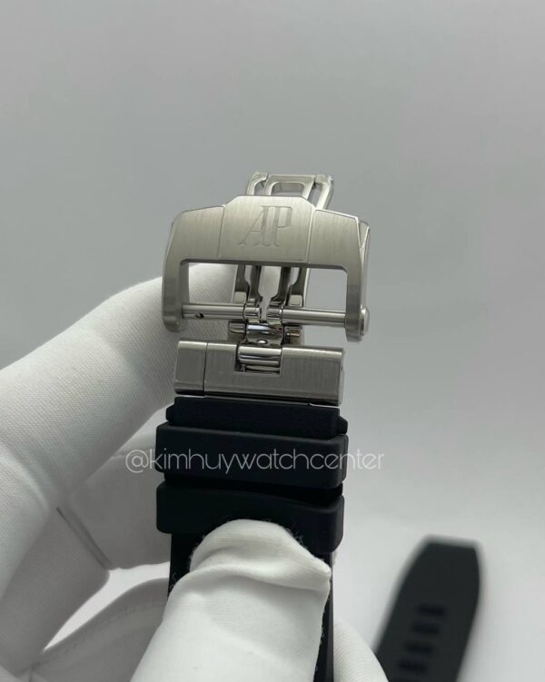 Audemars Piguet Royal Oak Offshore Chronograph White Gold Baguette Bezel - Image 3