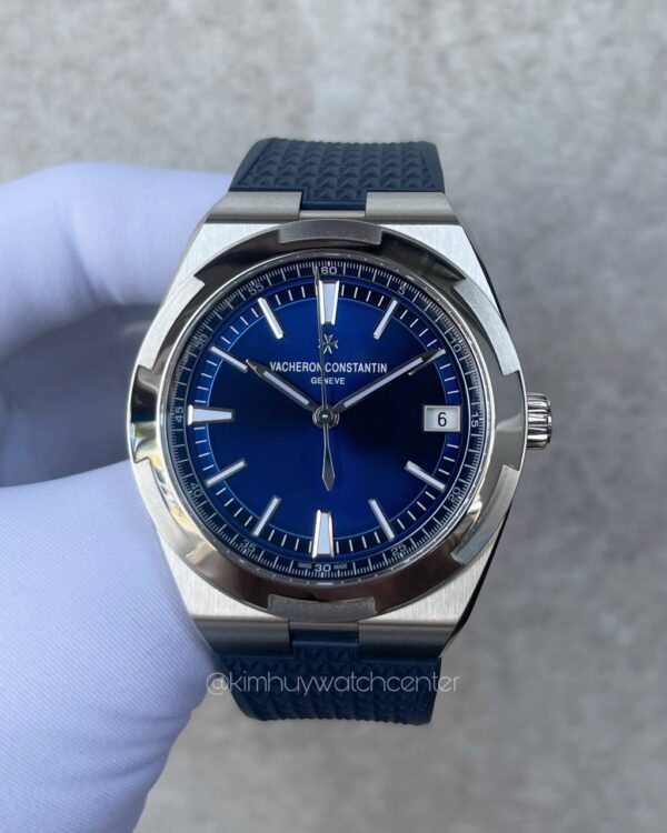 Vacheron Constantin Oversea Blue Dial (Three Straps Included) - Image 3