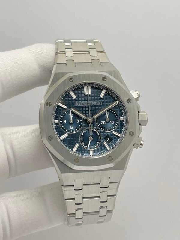Audemars Piguet Royal Chronograph 26715ST Oak Blue Dial - Image 2