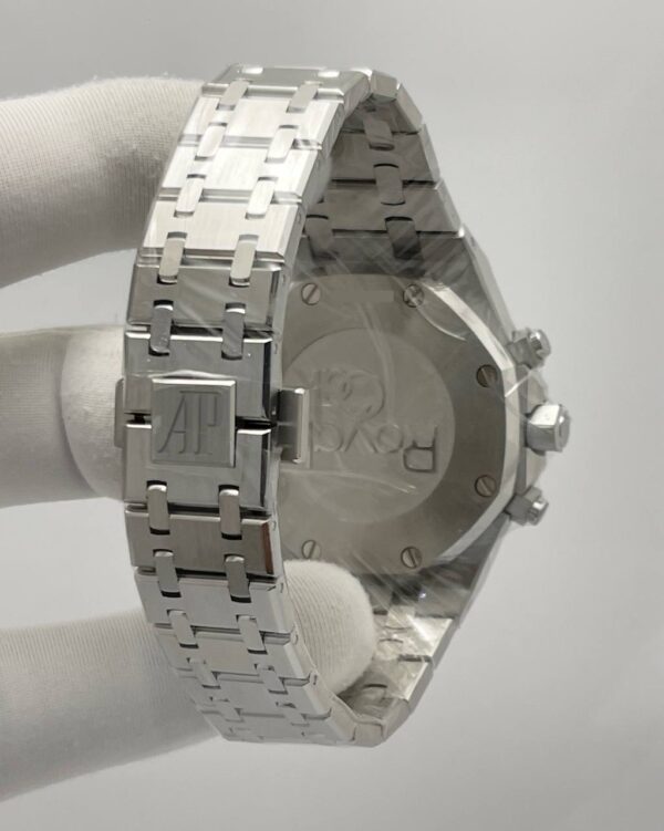 Audemars Piguet Royal Oak 26715ST Ice Blue Dial Chronograph Diamonds Bezel - Image 2