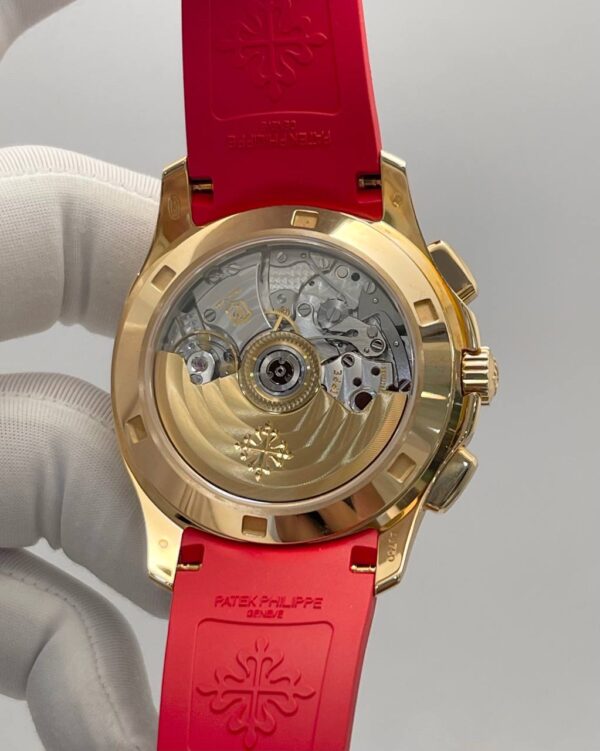 Patek Philippe Aquanaut 7968300R Luce Rainbow Rose Gold - Image 2