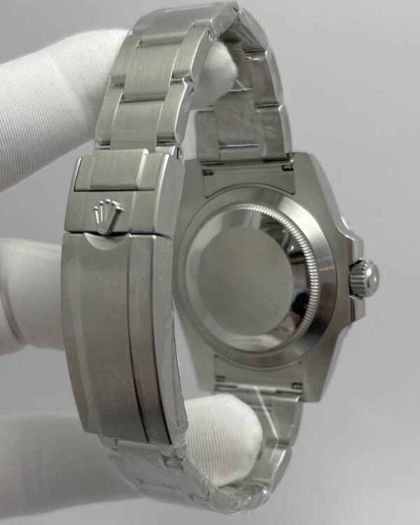 Rolex Submariner Date HULK Green Dial Ceramic Bezel - Image 2
