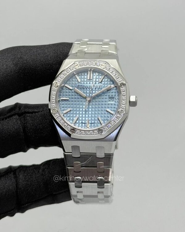 Audemars Piguet Royal Oak 77451ST Ice Blue Dial