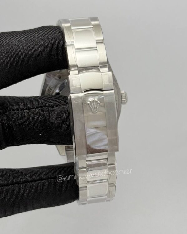 Rolex Milgauss Blue Dial Stainless Steel - Image 2