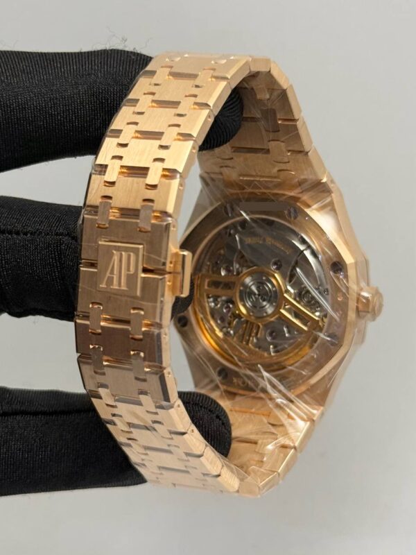 Audemars Piguet Royal Oak (15500OR) Full Rose Gold - Image 2