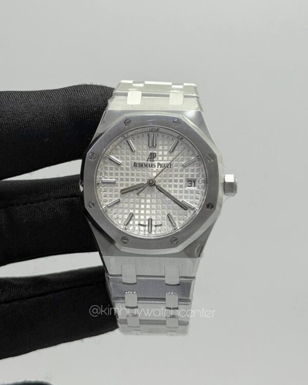 Audemars Piguet Royal Oak (77350ST) White Dial
