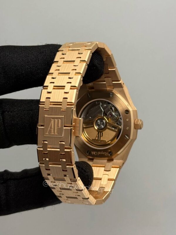 Audemars Piguet Royal Oak (77450OR) Salmon Dial Rose Gold - Image 2