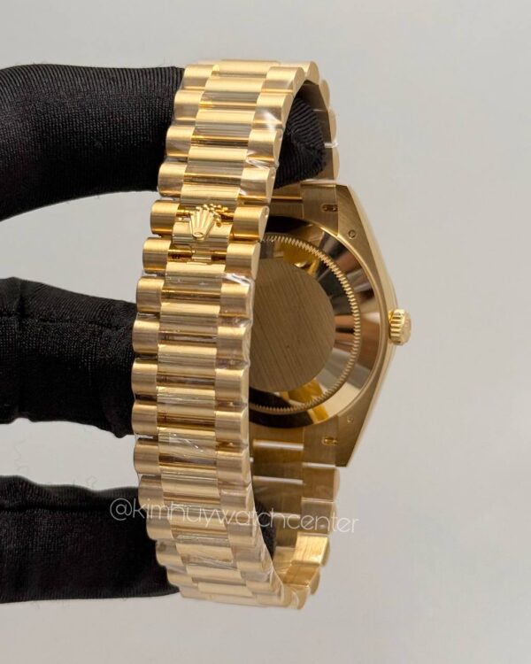 Rolex Daydate II Champagne Dial Bagutte Diamonds Numerals - Image 3